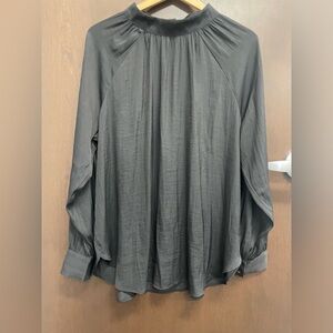 Ann Taylor LOFT Black Long Sleeve Blouse. Size XL EUC💙